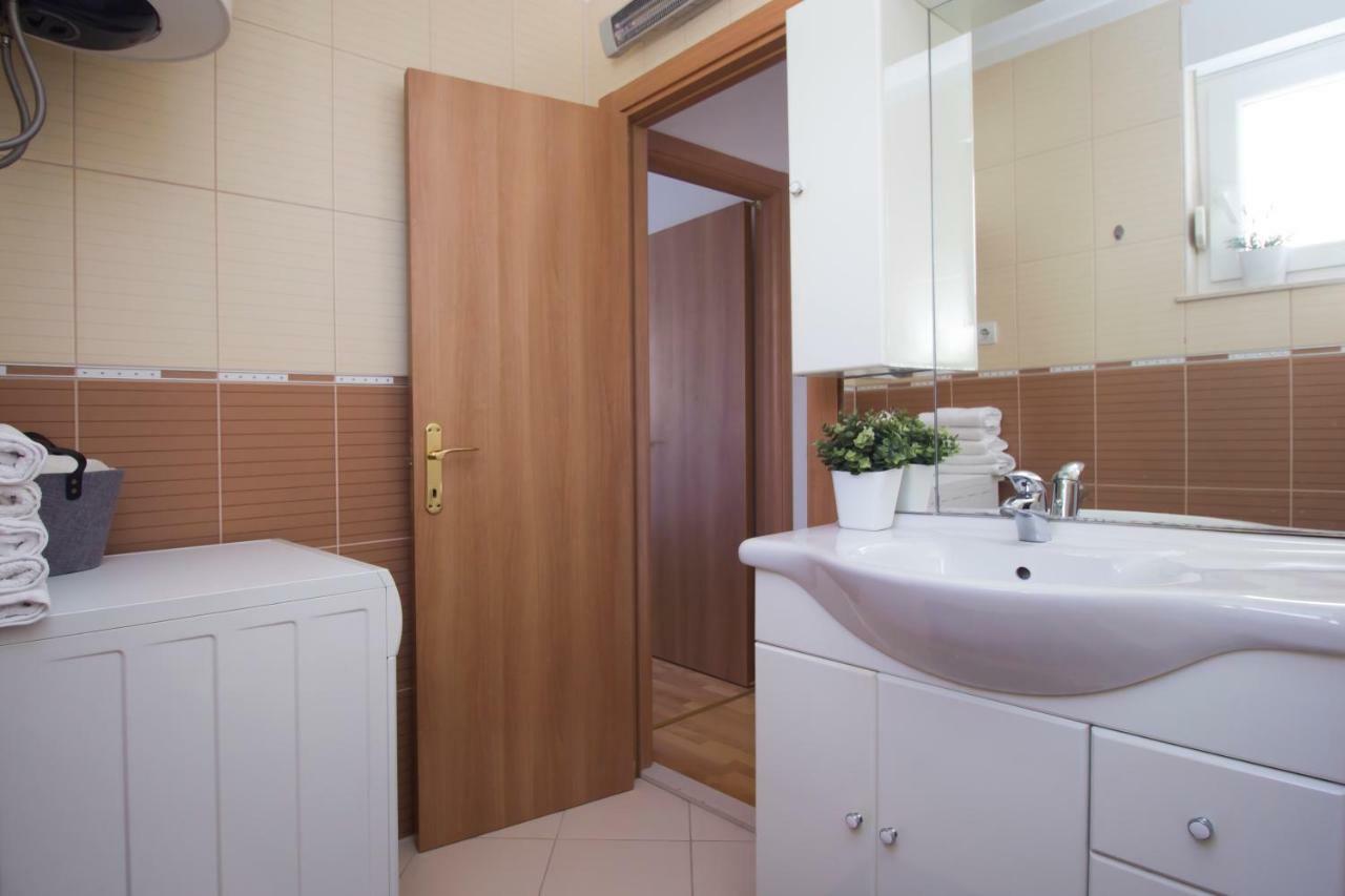 Apartment Marinovic Makarska Exterior foto
